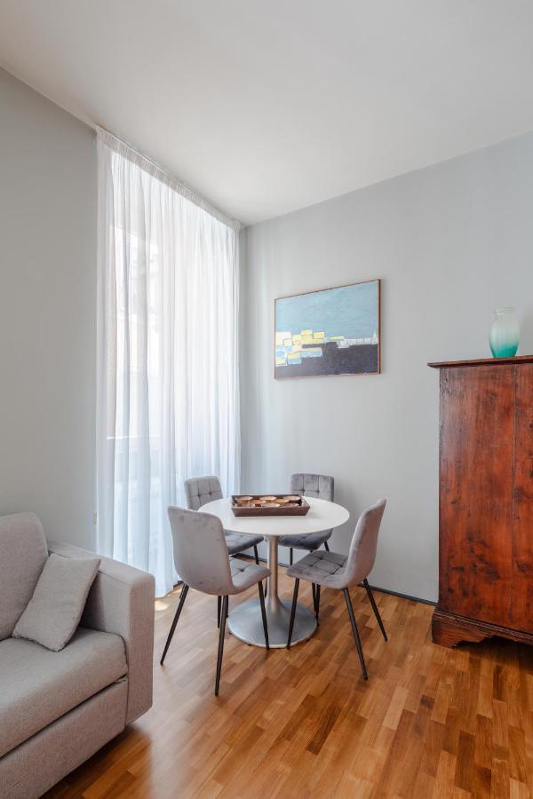 Fontanella Borghese Elegant & Beautiful Apartment Рим Екстер'єр фото